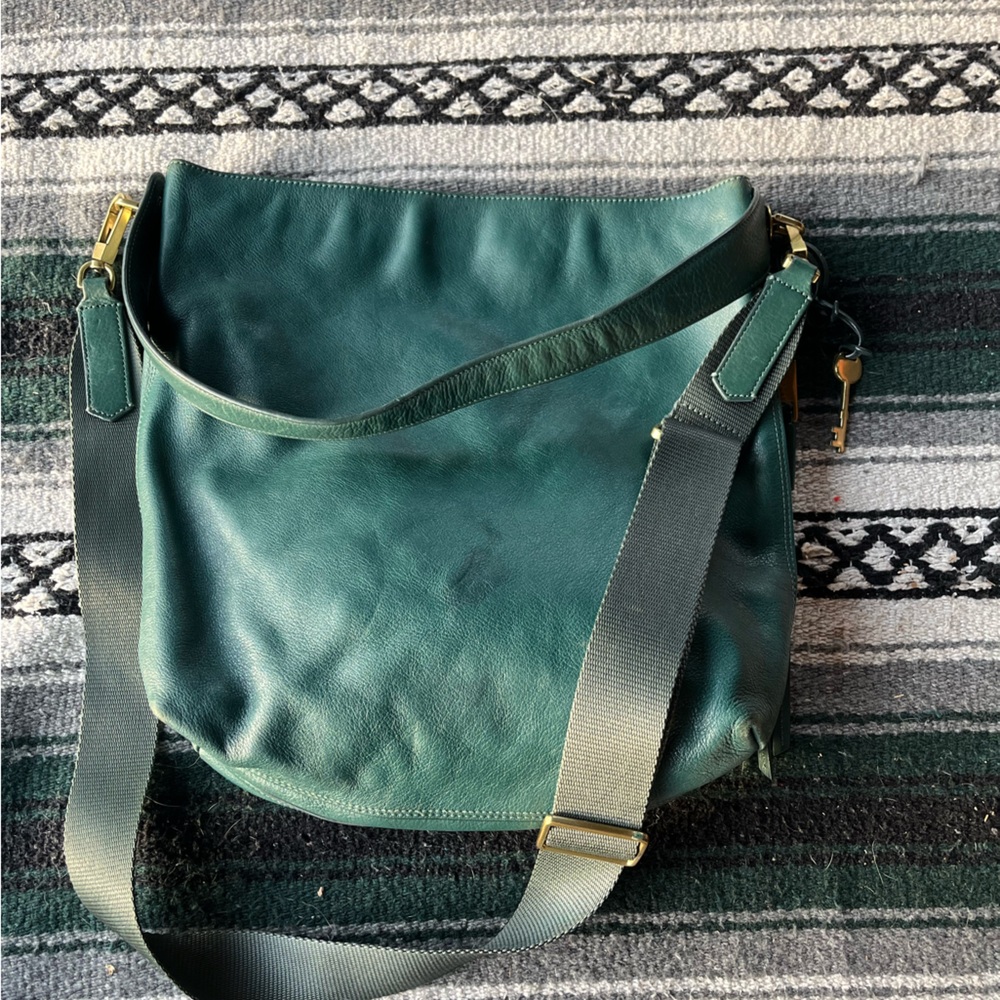 Fossil Maya leather hobo bag with crossbody strap EUC